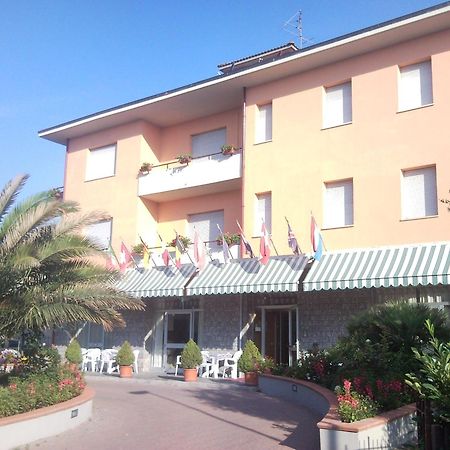 Hotel Trasimeno Bittarelli Castiglione del Lago Buitenkant foto