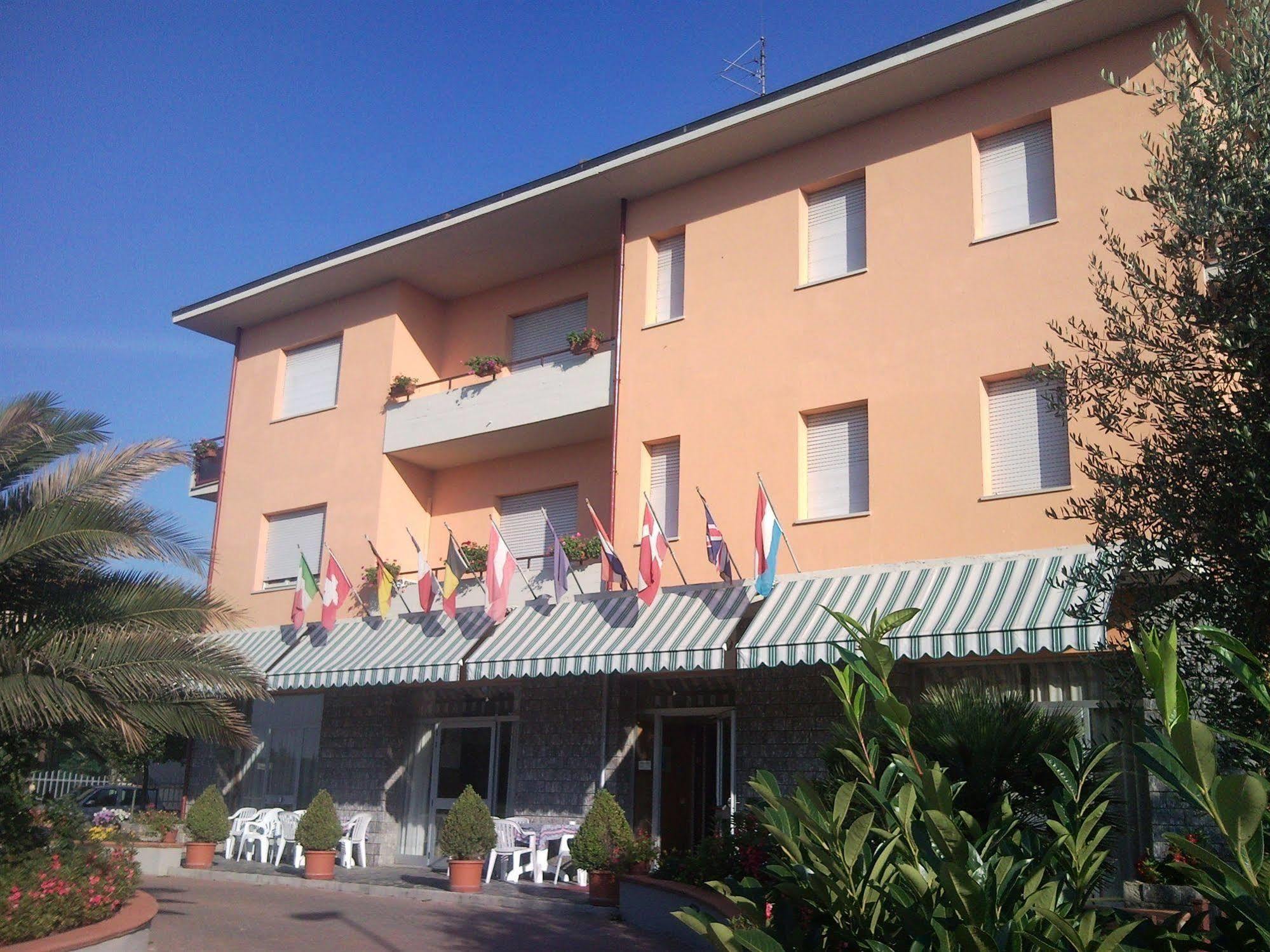 Hotel Trasimeno Bittarelli Castiglione del Lago Buitenkant foto